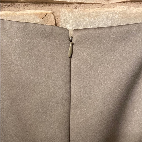 ABS Evening by Allen Schwartz Elegant Olive Green Satin Maxi Dress Size 6 - Picture 8 of 12